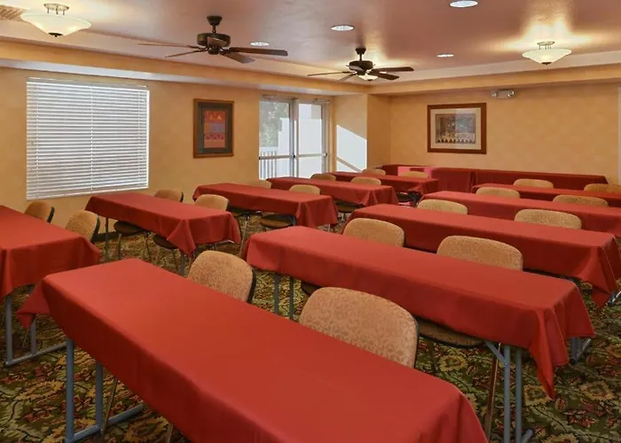 Hotel Baymont Inn & Suites By Wyndham Tempe University/Phoenix Tempe