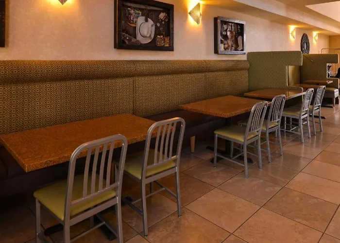 Baymont Inn & Suites By Wyndham Tempe University/Phoenix Tempe